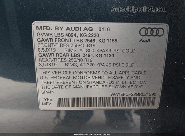 WA1EFCFS3GR021990 2016 AUDI Q3 Light Blue Widok komory silnika
