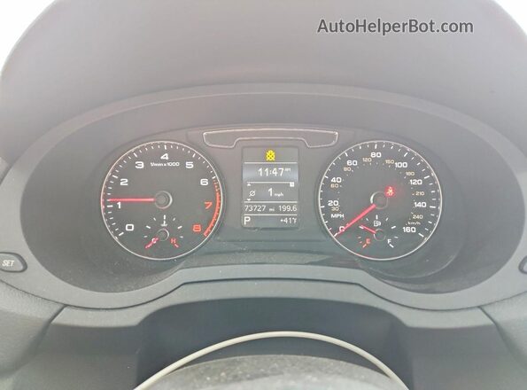 WA1EFCFS7GR000513 2016 AUDI Q3 White Սարքավորումների վահանակի տեսք