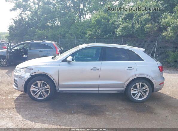 WA1EFCFS8GR011195 2016 AUDI Q3 Silver Vista interior de 360 grados