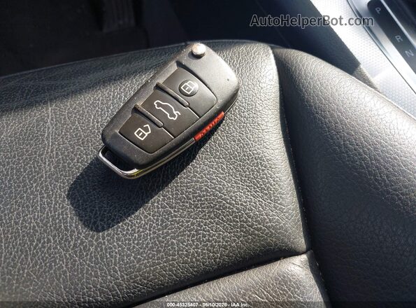 WA1EFCFS8GR011195 2016 AUDI Q3 Silver Vista del salpicadero
