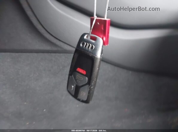 WA1ENAFY2L2104342 2020 AUDI Q5 Gray Vista del salpicadero