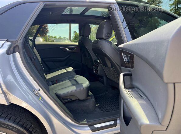 WA1EVAF14LD002337 2020 AUDI Q8 Silver 