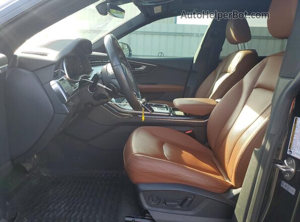 WA1EVAF15LD004940 2020 AUDI Q8 Черный Вид салона спереди