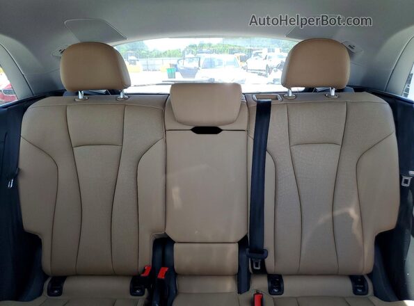 WA1EVAF18LD007590 2020 AUDI Q8 White Հետևի նստատեղերի տեսք