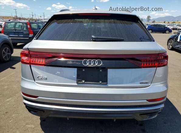 WA1EVAF1XKD017472 2019 AUDI Q8 Silver Vista trasera