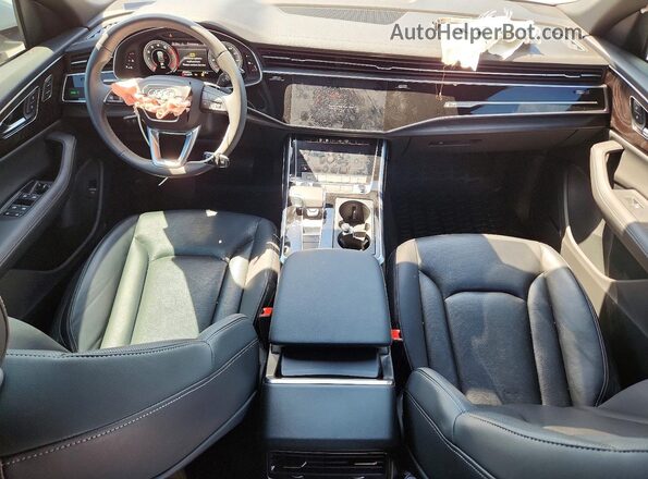 WA1EVBF14PD023894 2023 AUDI Q8 White Առջևի վահանակի տեսք