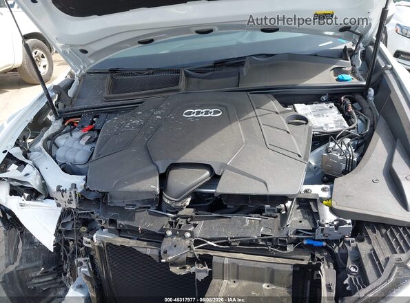 WA1EVBF16TD017752 2026 AUDI Q8 White Rear view