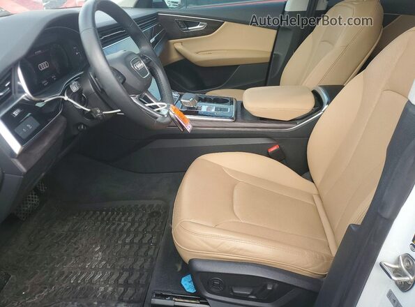 WA1EVBF1XND031804 2022 AUDI Q8 White წინა სალონის ხედი