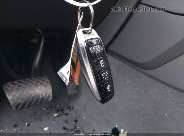 WA1EVBF1XSD008342 2025 AUDI Q8 Gray წინა პანელის ხედი
