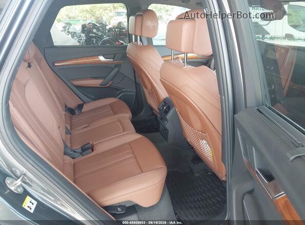 WA1FAAFY4P2162569 2023 AUDI Q5 Black Вид наклейки з VIN-кодом