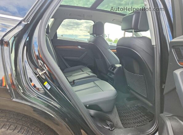 WA1FAAFY9N2016620 2022 AUDI Q5 Black Սալոնի հետևի տեսք