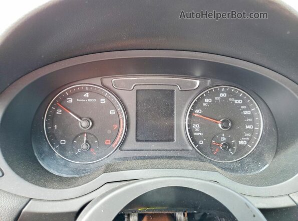 WA1FCCFS9HR017778 2017 AUDI Q3 Белый 
