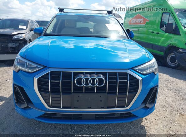WA1FECF37K1083061 2019 AUDI Q3 Blue Vista del cuadro de instrumentos