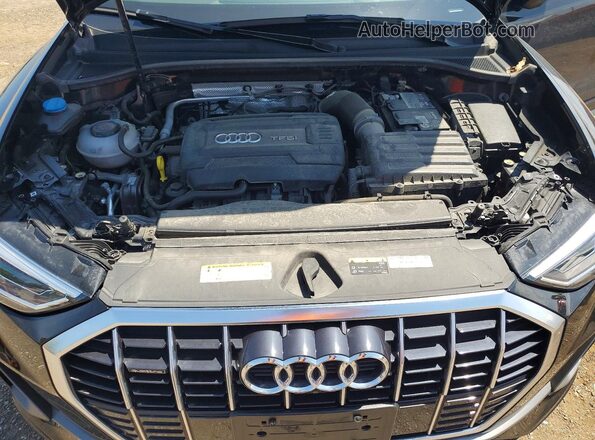 WA1FECF3XK1085371 2019 AUDI Q3 Black Vista del compartimento del motor