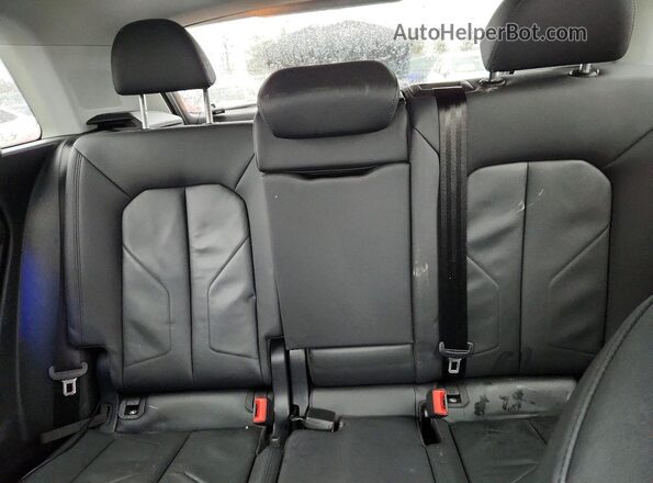 WA1FECF3XL1077059 2020 AUDI Q3 Белый Вид задних сидений