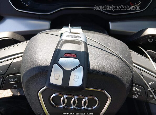 WA1FNAFY8L2094033 2020 AUDI Q5 Gray Առջևի վահանակի տեսք