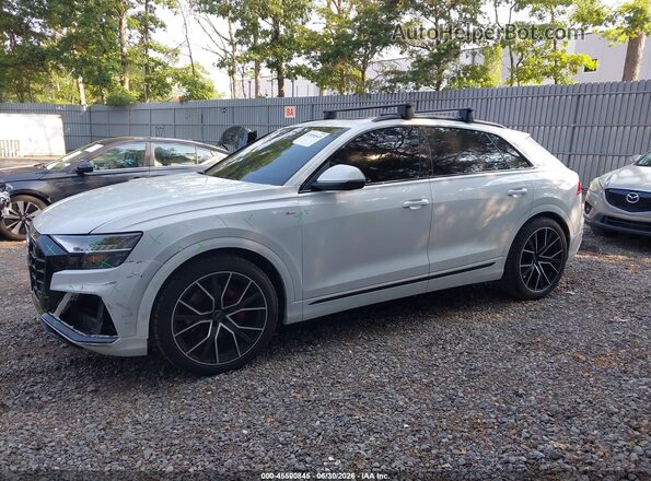 WA1FVAF17KD040597 2019 AUDI Q8 White 360 interior view