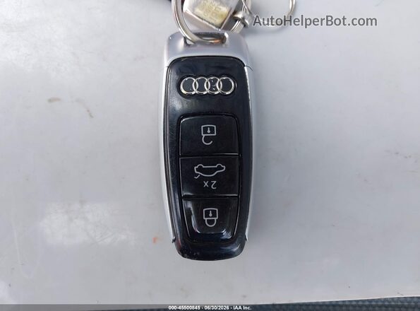 WA1FVAF17KD040597 2019 AUDI Q8 White Dashboard view