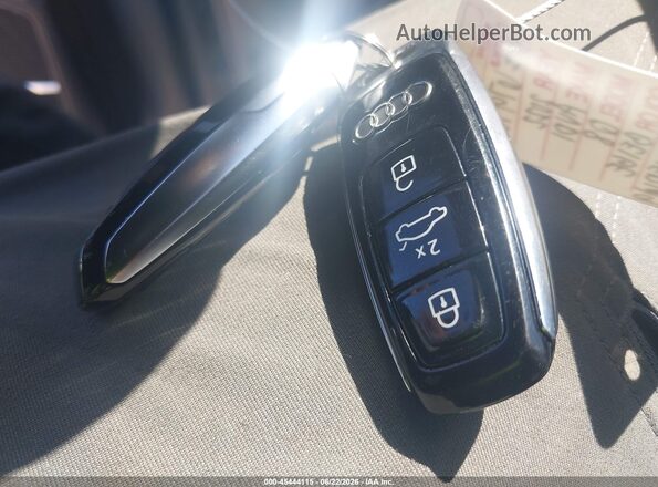 WA1FVBF10ND003434 2022 AUDI Q8 Gray Widok deski rozdzielczej