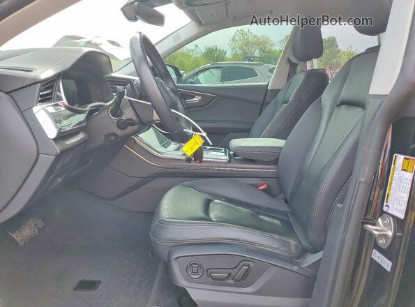 WA1FVBF11PD000285 2023 AUDI Q8 Black Widok wnętrza z przodu