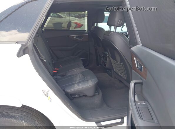 WA1FVBF14ND024335 2022 AUDI Q8 White VIN კოდის სტიკერის ხედი
