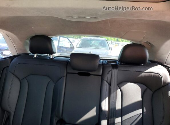 WA1FVBF18KD035317 2019 AUDI Q8 Black Rear seats view