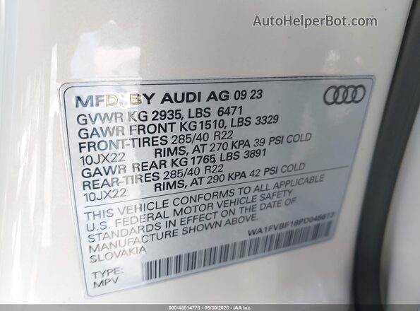 WA1FVBF18PD045613 2023 AUDI Q8 Beige ძრავის განყოფილების ხედი