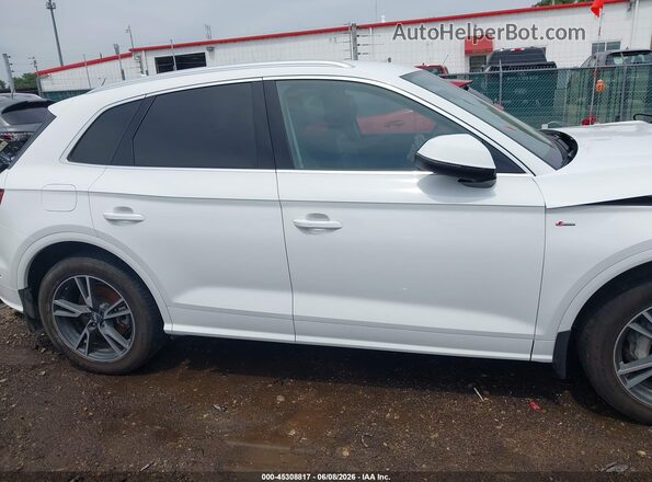 WA1G2AFY0L2056373 2020 AUDI Q5 White 360 interior view