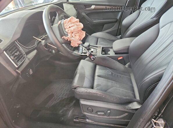 WA1G2AFY2R2132278 2024 AUDI Q5 Black წინა სალონის ხედი