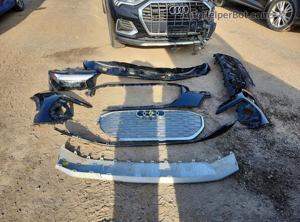 WA1G2AFZ4PP072027 2023 AUDI Q4 Black Widok naklejki z numerem VIN