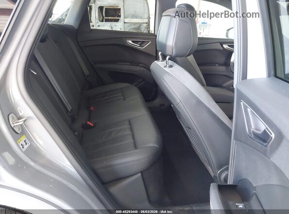 WA1G2BFZ1NP050117 2022 AUDI Q4 Серый Вид наклейки с VIN-кодом
