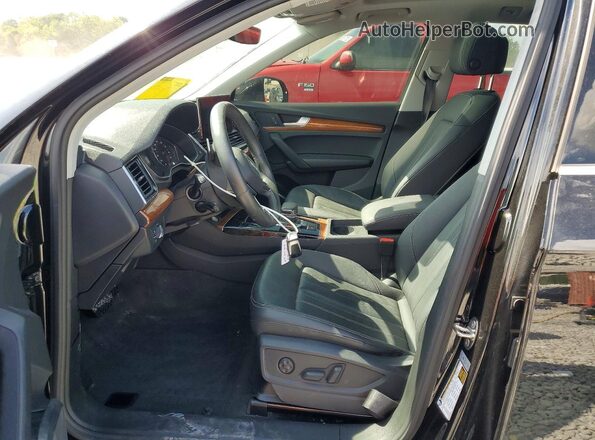 WA1GAAFY1P2044791 2023 AUDI Q5 Black Widok wnętrza z przodu