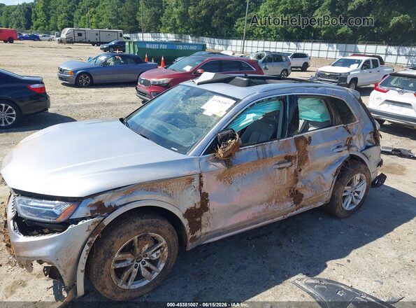 WA1GAAFY2N2070247 2022 AUDI Q5 Silver Вид спереду