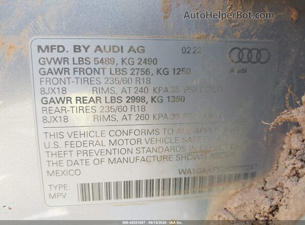 WA1GAAFY2N2070247 2022 AUDI Q5 Silver Вид підкапотного простору
