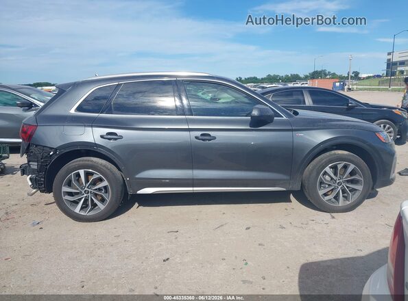 WA1GAAFY2R2064664 2024 AUDI Q5 Gray Vista interior trasera