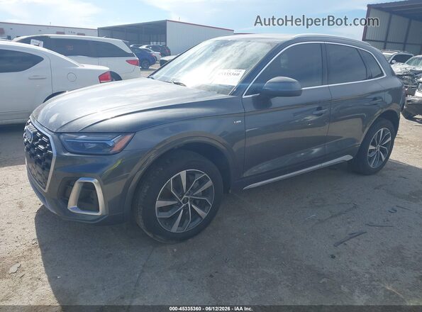 WA1GAAFY2R2064664 2024 AUDI Q5 Gray Vista tres cuartos delantera izquierda