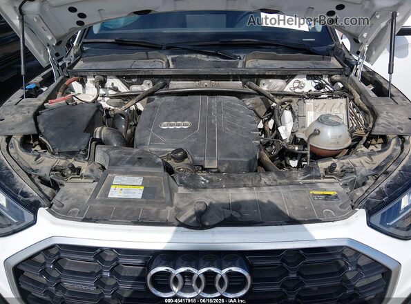 WA1GAAFY6N2002114 2022 AUDI Q5 White უკანა ხედი