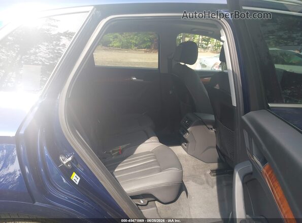 WA1GAAFY7N2049071 2022 AUDI Q5 Blue VIN sticker view