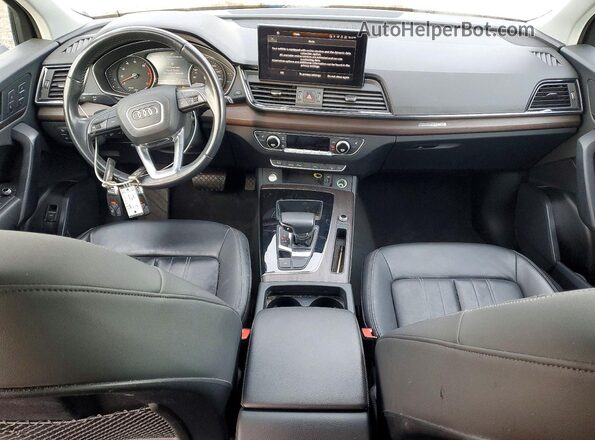 WA1GAAFY7P2014548 2023 AUDI Q5 Black Vista del salpicadero