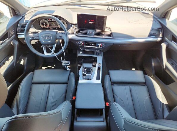 WA1GAAFY7S2028507 2025 AUDI Q5 Черный Вид панели приборов