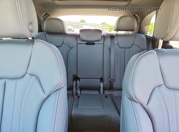 WA1GAAFY7S2028507 2025 AUDI Q5 Черный Вид задних сидений