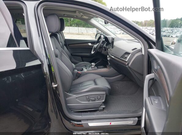 WA1GAAFY9R2008110 2024 AUDI Q5 Black Vista interior delantera