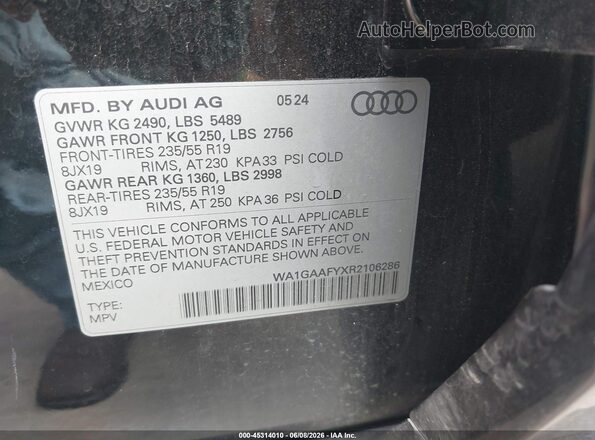WA1GAAFYXR2106286 2024 AUDI Q5 Black Շարժիչի բաժամունքի տեսք