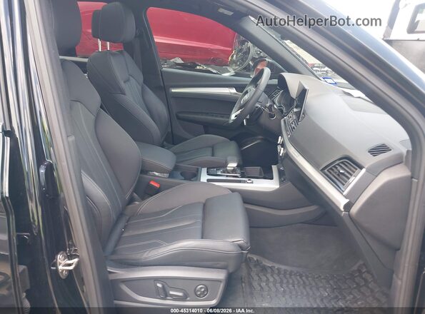 WA1GAAFYXR2106286 2024 AUDI Q5 Black Սալոնի դիմացի տեսք