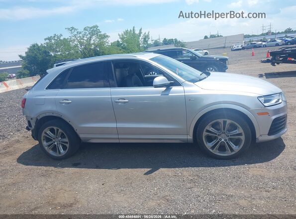 WA1GCCFSXHR000962 2017 AUDI Q3 Silver Սալոնի հետևի տեսք