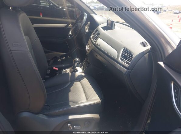 WA1GCCFSXHR000962 2017 AUDI Q3 Silver Սալոնի դիմացի տեսք