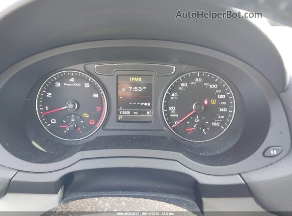 WA1GFCFS2GR006650 2016 AUDI Q3 Silver Вид задніх сидінь