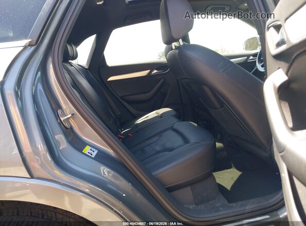 WA1GFCFS3GR015535 2016 AUDI Q3 Silver Widok naklejki z numerem VIN