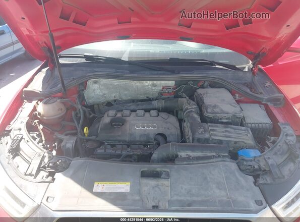 WA1GFCFS7GR009785 2016 AUDI Q3 Red უკანა ხედი