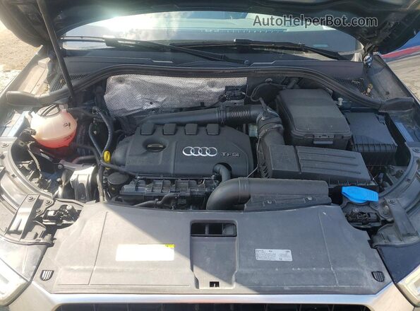 WA1GFCFS9GR016477 2016 AUDI Q3 Blue Widok komory silnika